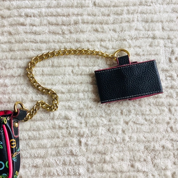 Coogi Mini Bag Chain Wrist Cuff Clutch Vintage Australia Rainbow Logo Black Pink - Picture 11 of 14